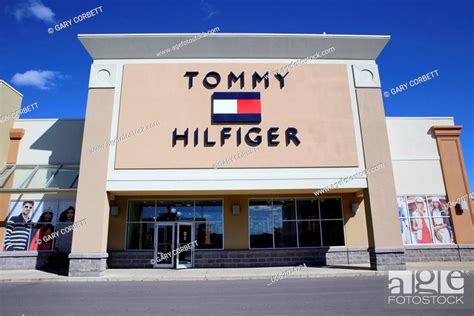 tommy hilfiger factory outlet.